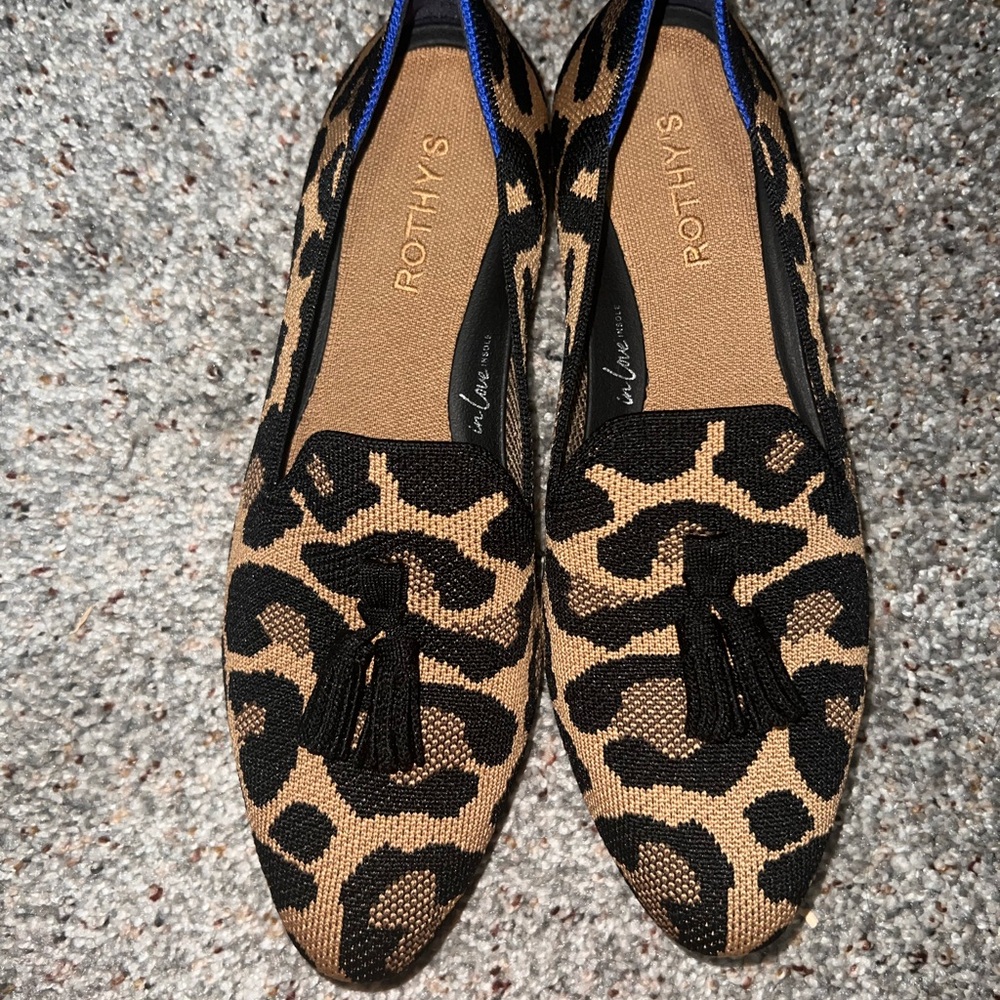 Rothy's Men's Black and Tan Patterned Loafers